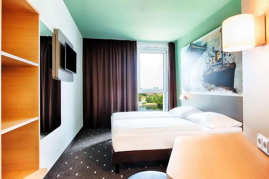 B&B Hotel 빌헬름스하펜 객실 사진